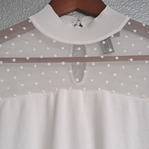 Forever 21 Knit Blouse With Swiss Dots - Picture 2 of 5